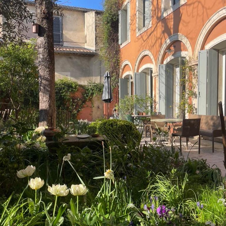maison 3 chambres centre ville, jardin et bassin privatifs - Villa mit 3 Schlafzimmern - 36
