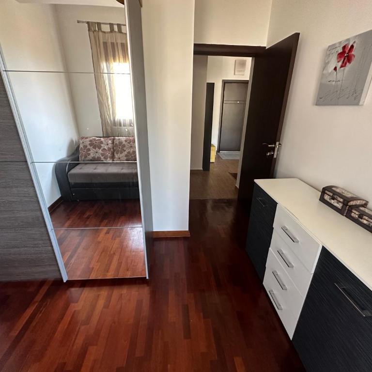Velvet apartment Petrovac - Two-Bedroom Apartment - 16