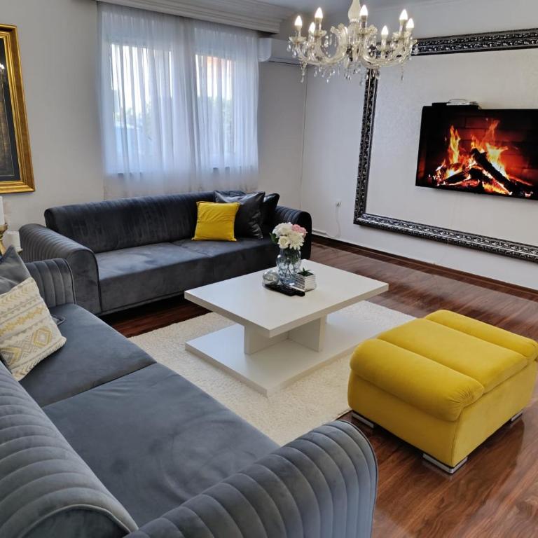 Apartman Jasmina - Two-Bedroom Apartment - 1