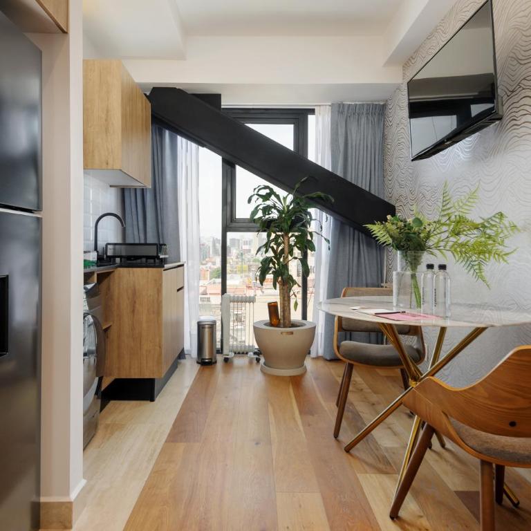 Casa Colón by Wynwood House - Deluxe One-Bedroom Apartment - 5