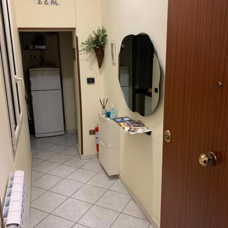 Centro storico Napoli La casa di Ciro - Casa con 1 Camera da Letto - 13