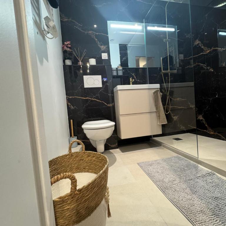 Beau Studio avec belle terrasse au centre ville de Nice - Appartement 1 Chambre - 33