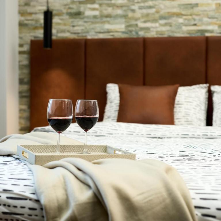 Brent Collection - Apartments in City Center - Studio - 1