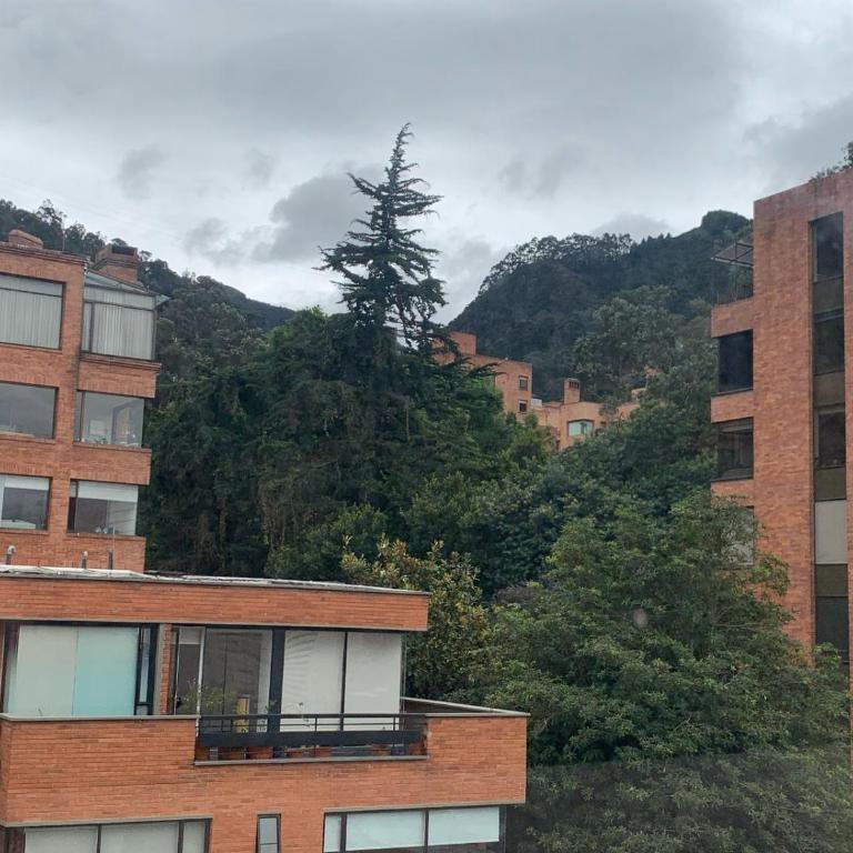 Apartamento en Rosales una habitación, dos baños, sala comedor y cocina. Vista maravillosa de la ciudad - Apartamento de 1 dormitorio - 14
