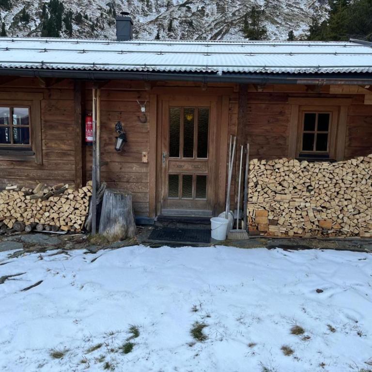 Rustic Hut Salzburg near Ski Slopes - Ferienhaus mit 3 Schlafzimmern - 29