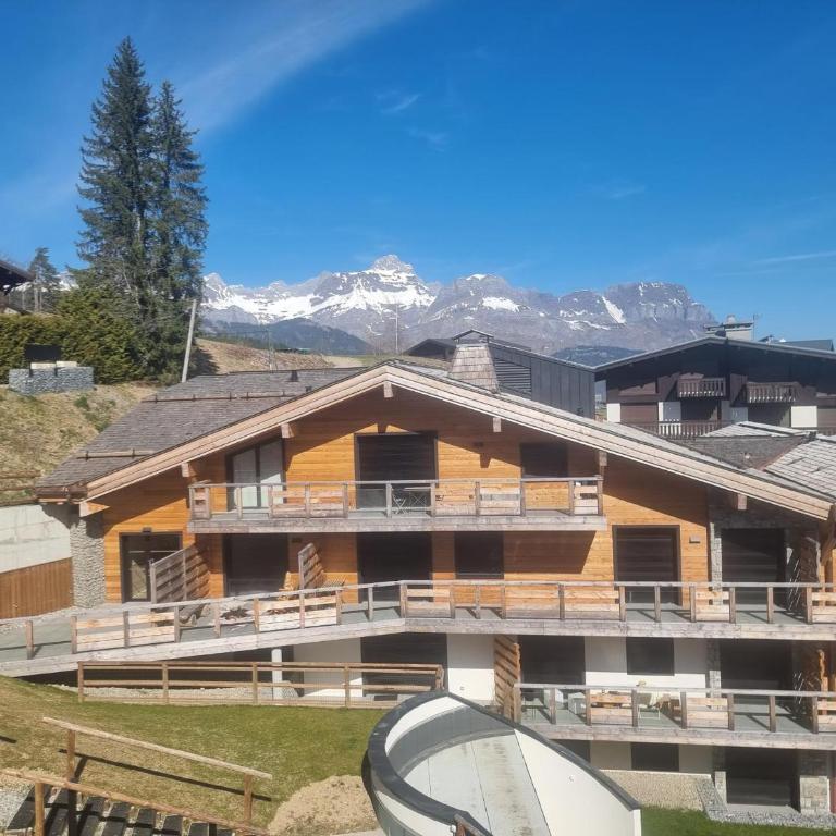 Appartement neuf 2 chambres près des pistes à Combloux avec parking - Appartement 2 Chambres - 17