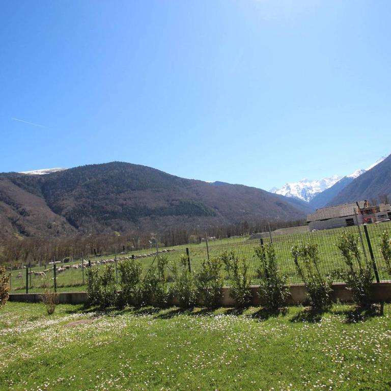 Appartement moderne 51m² à Luchon - 4 pers, Terrasse, Parking - FR-1-313-241 - Appartement - 13