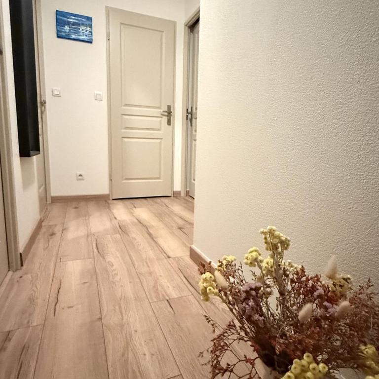 Maison Calme 6 Pers. au Golf Pont Royal - Piscine, Terrasse, Parking, Clim, Fibre - 13370 Mallemort - FR-1-658-24 - Maison de Vacances - 23
