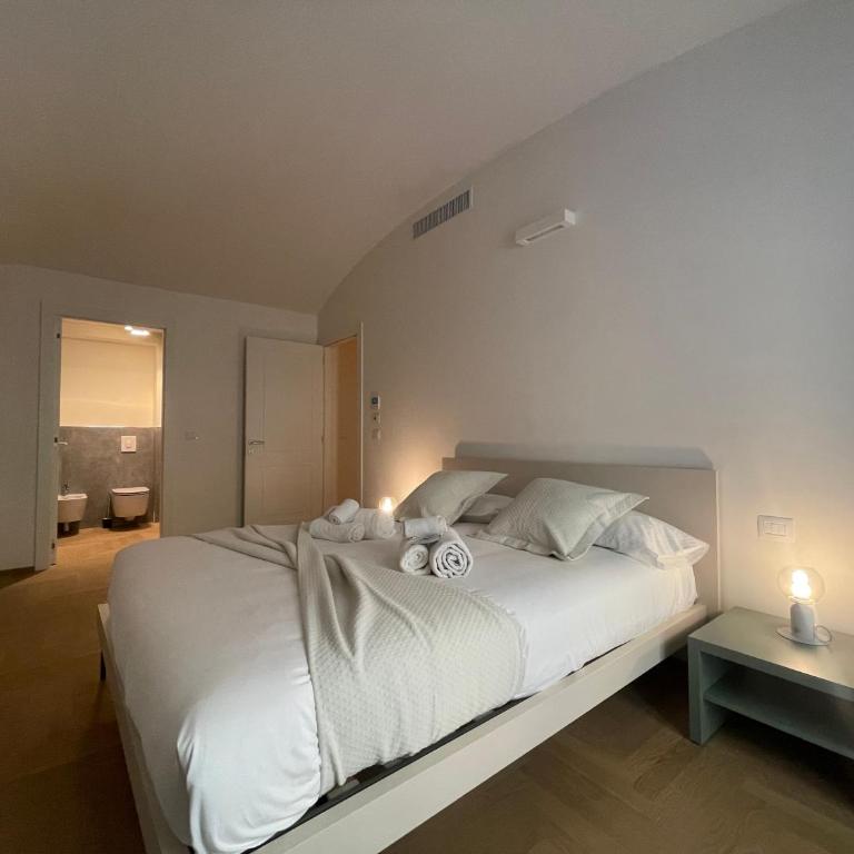 Soggiorno di Charme con AC nel Cuore di Torino - Appartamento con 2 Camere da Letto - 5