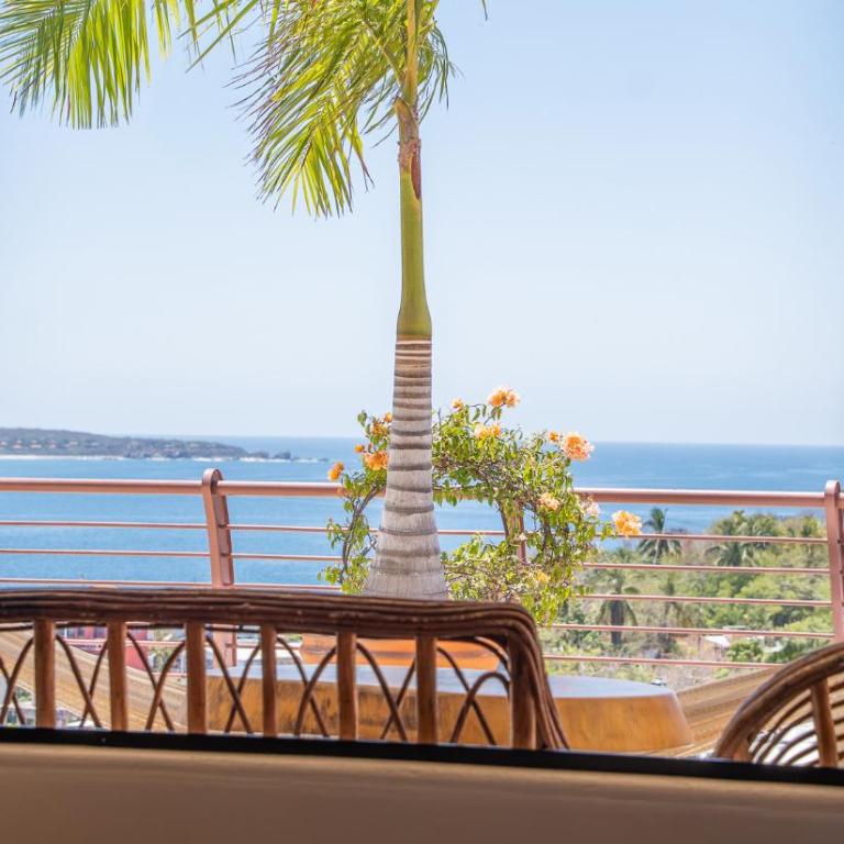 Hotel El Mirador - Habitación con cama extragrande y vistas al mar - 7