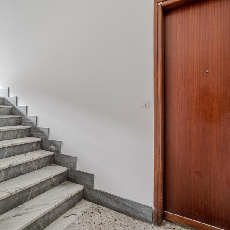 GuestHost - Elegant Loft x4 - 500m far from Porta Nuova - Appartamento con 1 Camera da Letto - 19