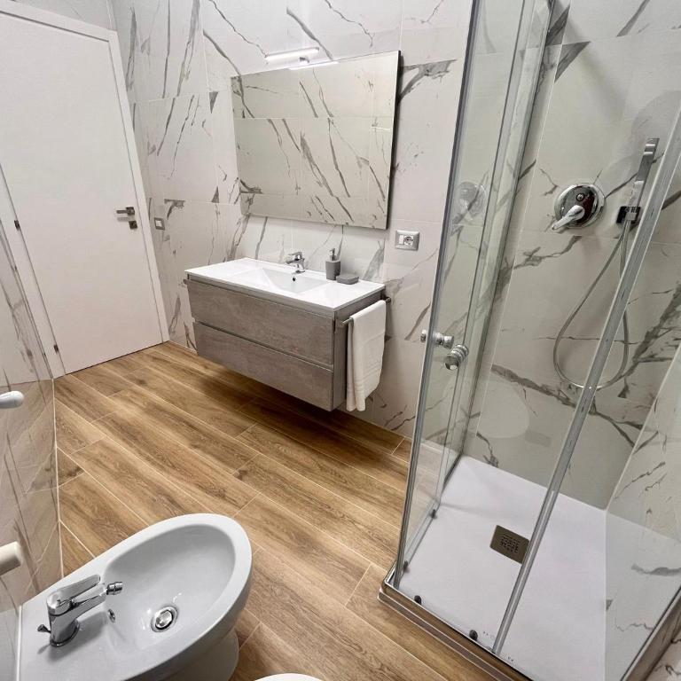 PyramidHouse - Apartment 100mq with View - 2km from the Colosseum - Appartamento Deluxe - 8