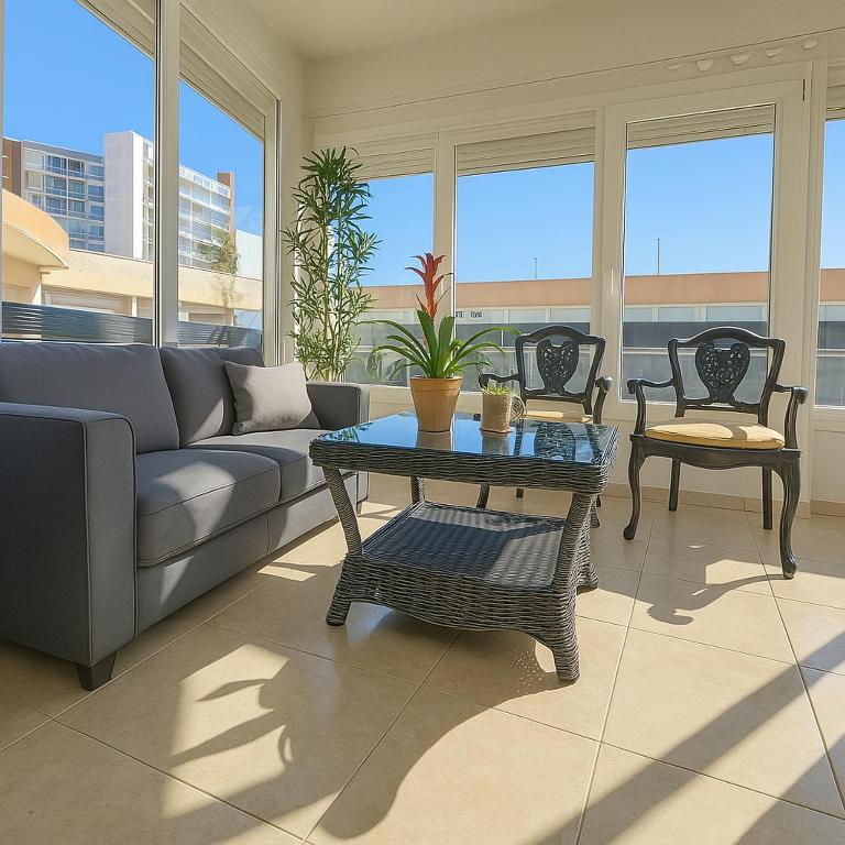 Apartamento moderno junto a la playa Ideal familias - Apartamento de 1 dormitorio - 8