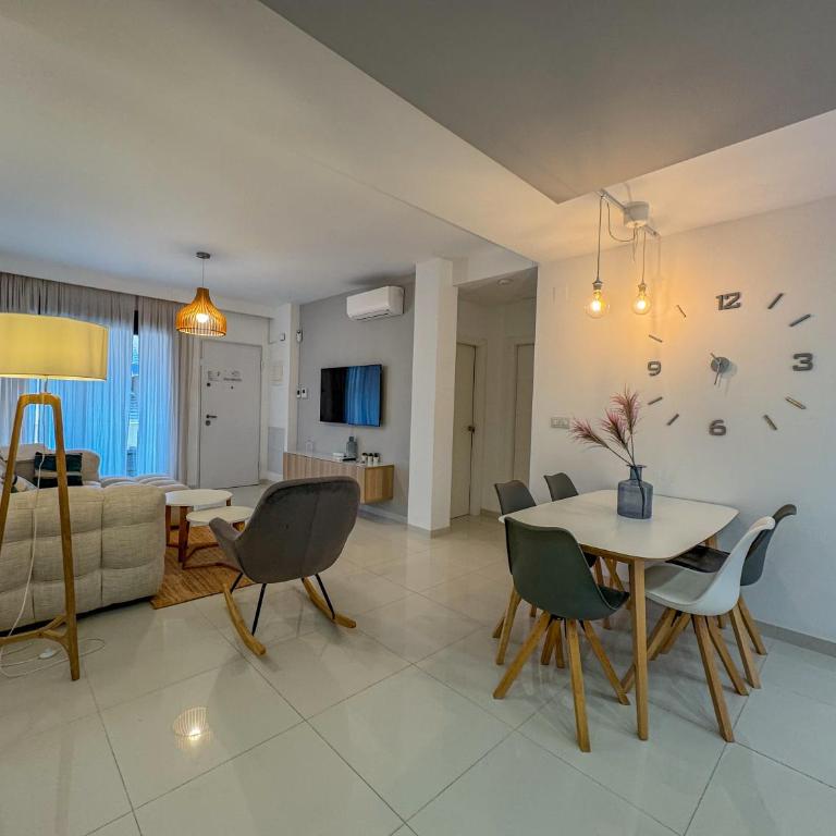 Higuericas Costa 223 - Planta baja soleada en residencial con 2 piscinas - Apartment mit 2 Schlafzimmern - 8