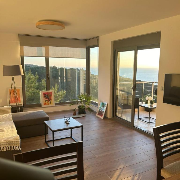 MONGOOSE - One-Bedroom Apartment - 12