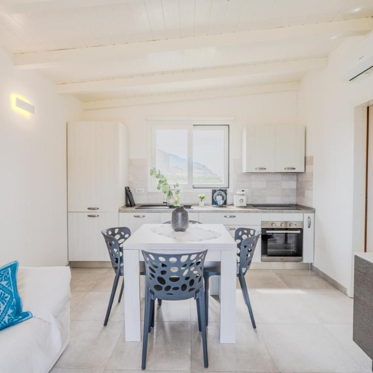 Villa Esclusiva con 600Mq di Giardino sulla Spiaggia della Pelosa - Casa con 3 Camere da Letto - 18