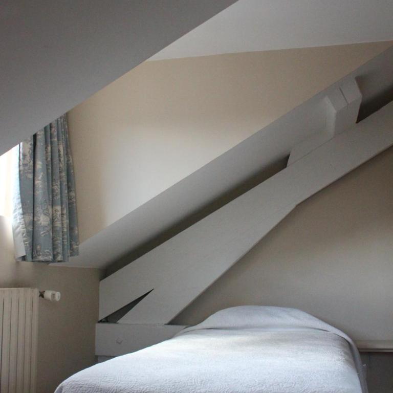 Hôtel Majestic - Chambre Simple - 5