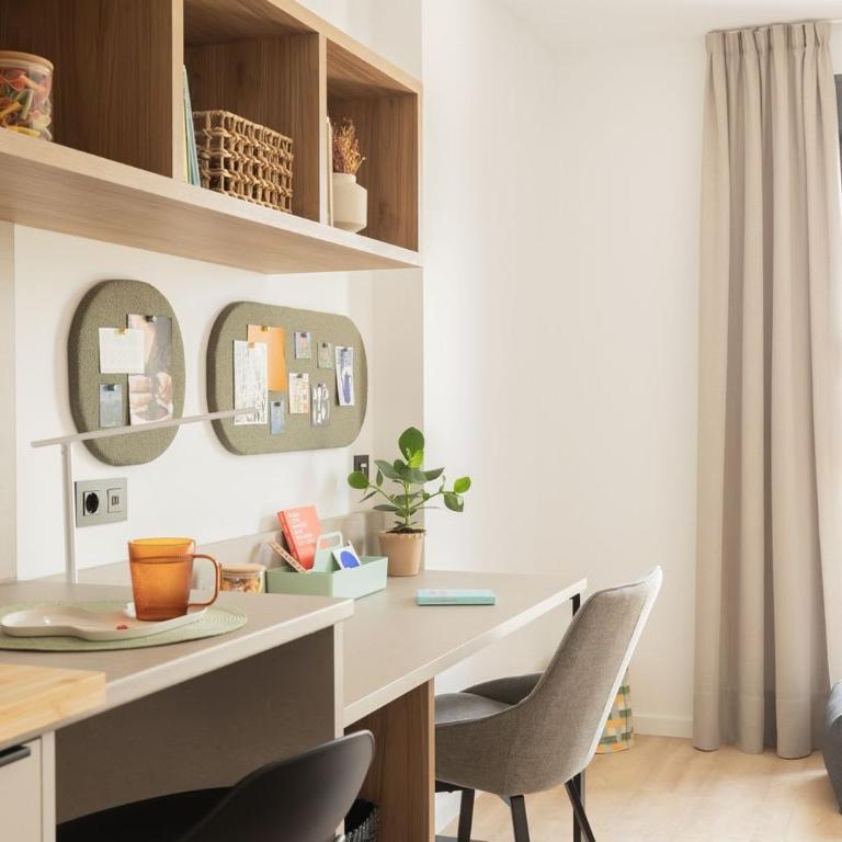 Canvas Pamplona Plazaola - Two-Bedroom Standard Apartment - 4