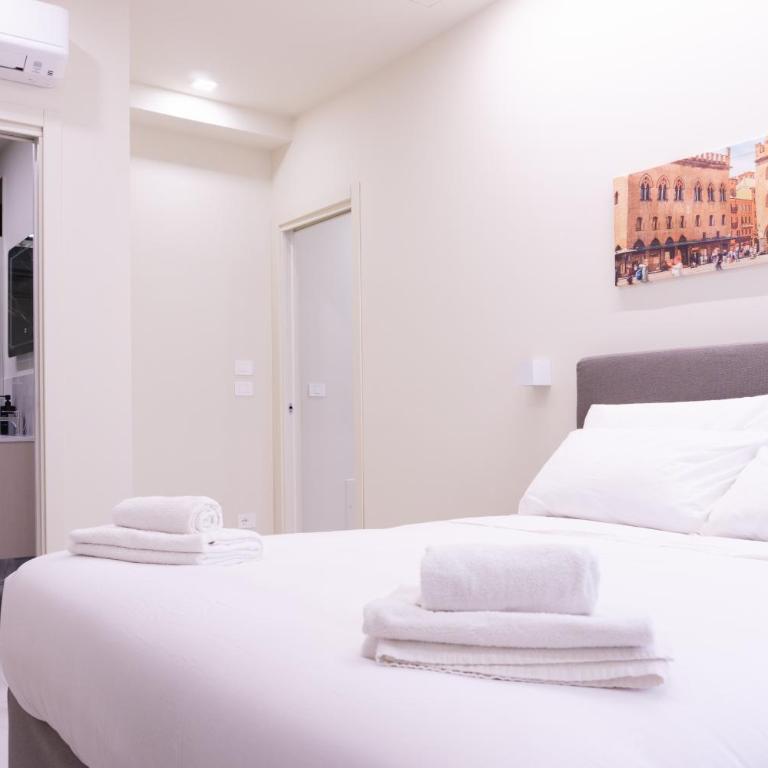 Marconi 34 - Eleganza e comodità in pieno Centro Storico - Appartamento con 2 Camere da Letto - 15