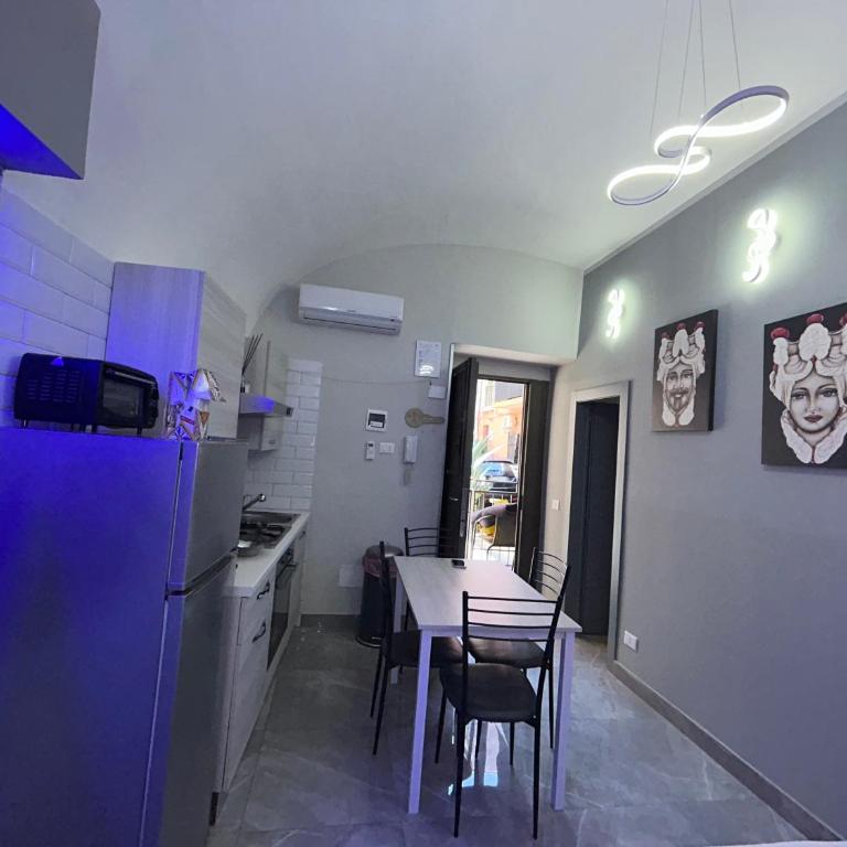 Fanale House - One-Bedroom Apartment - 57