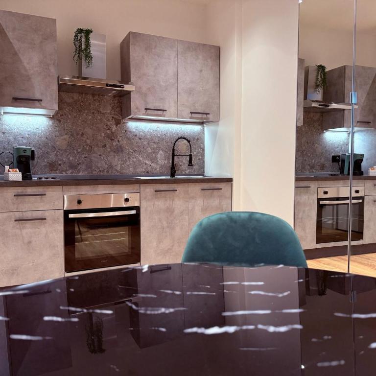 Krysos Luxury Rooms - One-bedroom Loft Apartment - 13