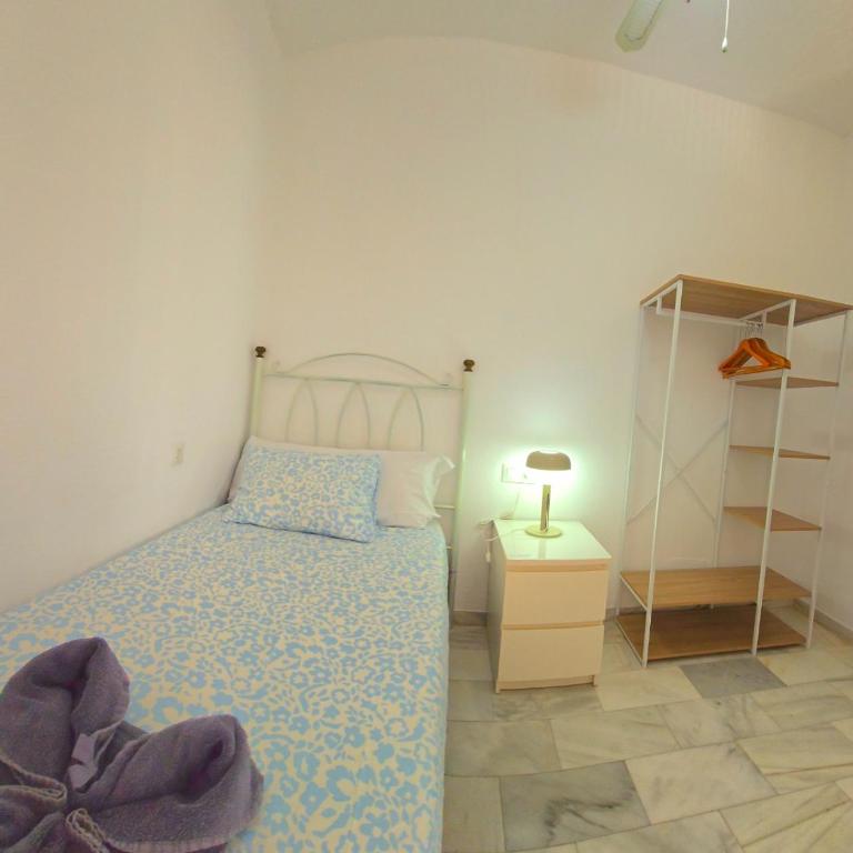 Villa Fran Coastal Elegance Stylish apartment with sea views and seasonal pool, large terrace BY NAMASTE ELITE - Apartamento de 3 dormitorios - 30