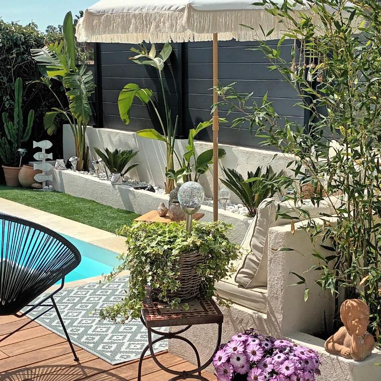 Villa Lalou Piscine trois chambres à Fréjus - Three-Bedroom Villa - 21