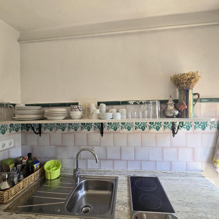 La Casita del Corralon - Two-Bedroom House - 18