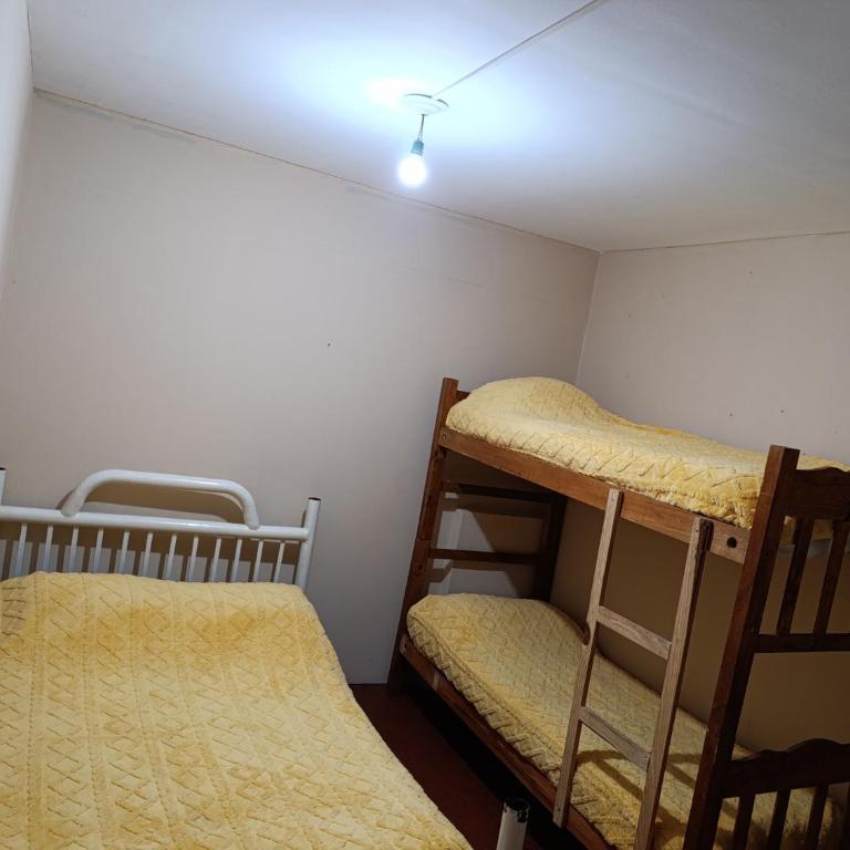 Tu Hostel Tucuman - Classic Quadruple Room - 2