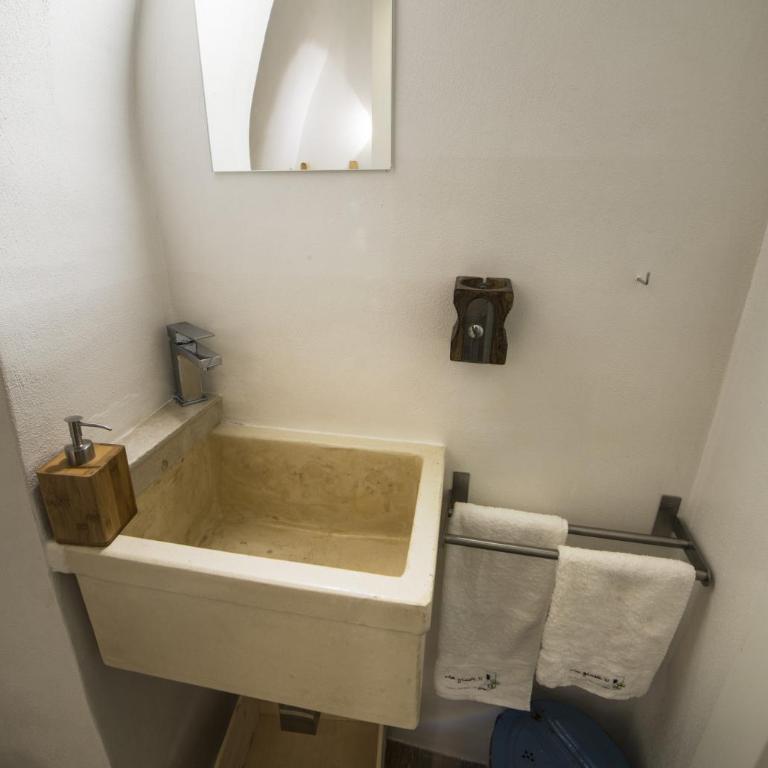 ViaGiusti 51 - Appartamento su 2 Livelli con 1 Camera da Letto - 54