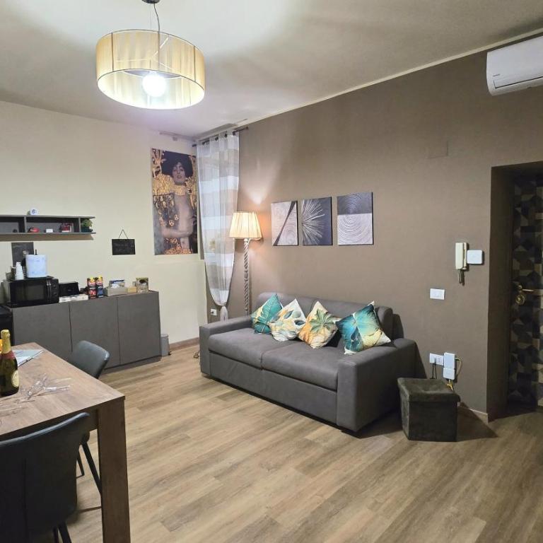 Casa Vacanze Oikia - Room Girasole - Appartamento con 1 Camera da Letto - 2