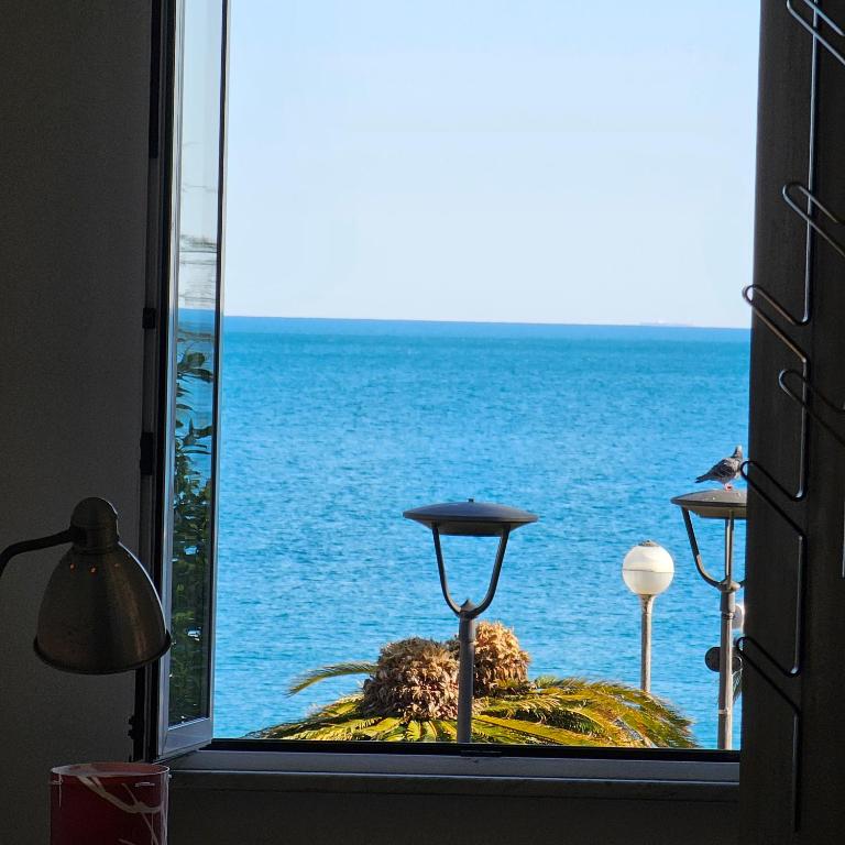 Casa Clelia, esclusivo frontemare a Varazze - Apartamento de 2 dormitorios - 26