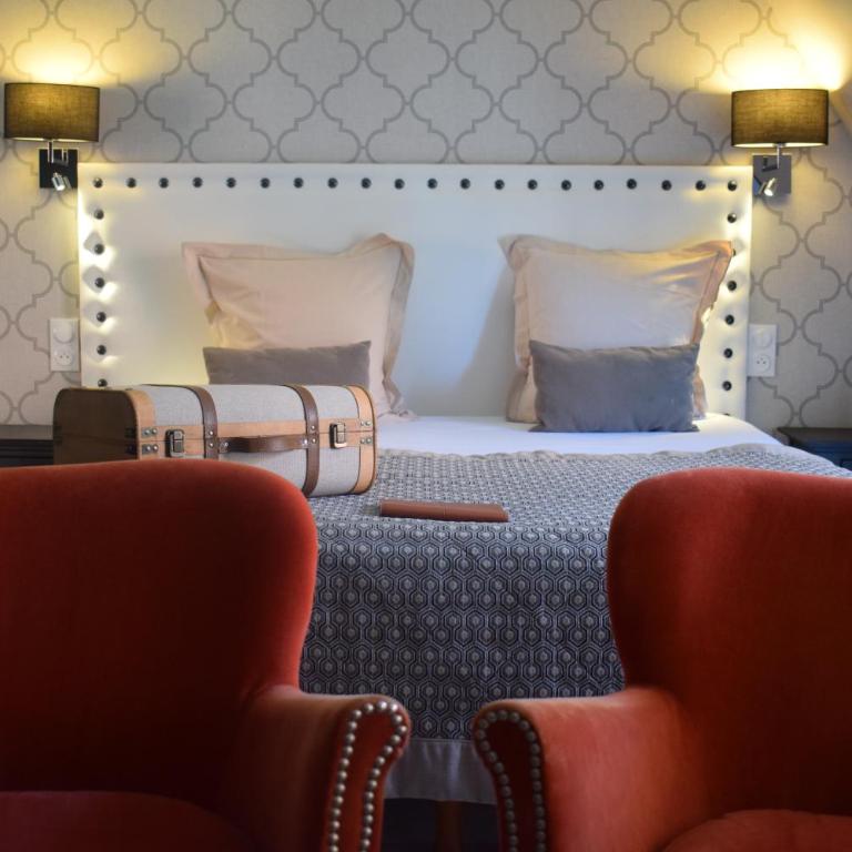 Le Trophée Boutique Hôtel Spa- La Loggia Appart'hôtel - Chambre Velours - 1