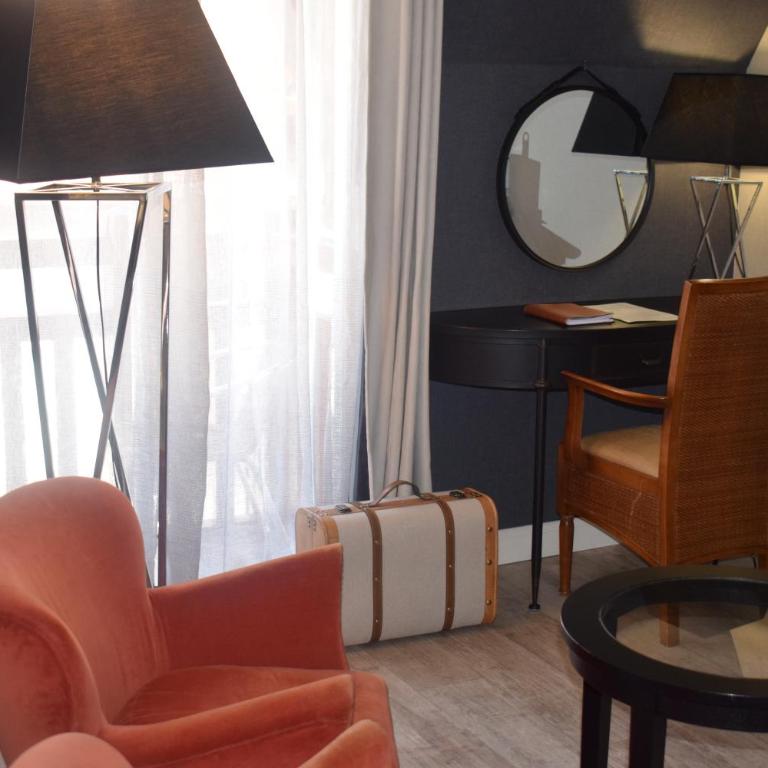 Le Trophée Boutique Hôtel Spa- La Loggia Appart'hôtel - Chambre Velours - 2