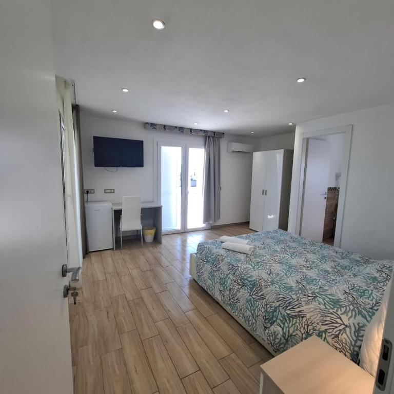 Hotel La Contessa - Suite Deluxe con Vasca Idromassaggio - 6