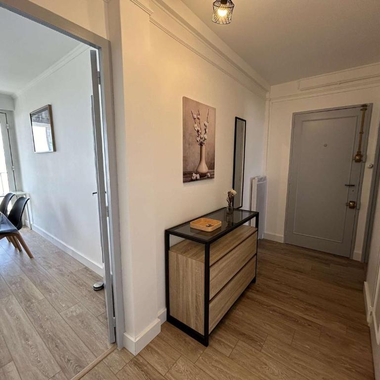 Appart 3 pièces, 2 chambres, 5-6 pers, balcon, garage, Saint-Jean-de-Monts - FR-1-224C-321 - Apartment - 20