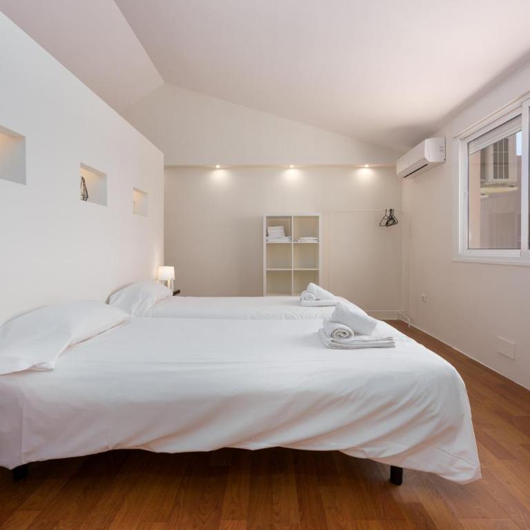 2247-Duplex 3 bedrooms with 2 terraces - Apartamento de 3 dormitorios - 12