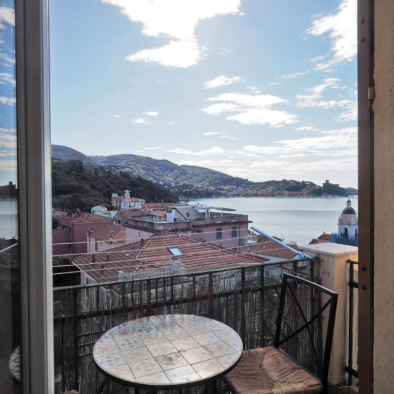 Casa Dei Marinai - Appartamento con 2 Camere da Letto e Vista Mare - 1