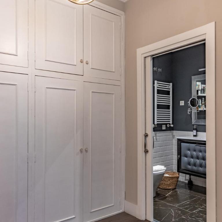 Aston - Bilbao amplio y céntrico - Apartamento de 3 dormitorios - 10