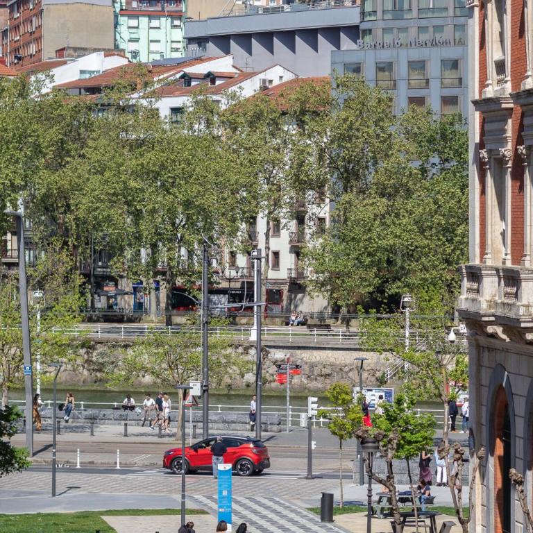 Aston - Bilbao amplio y céntrico - Apartamento de 3 dormitorios - 45
