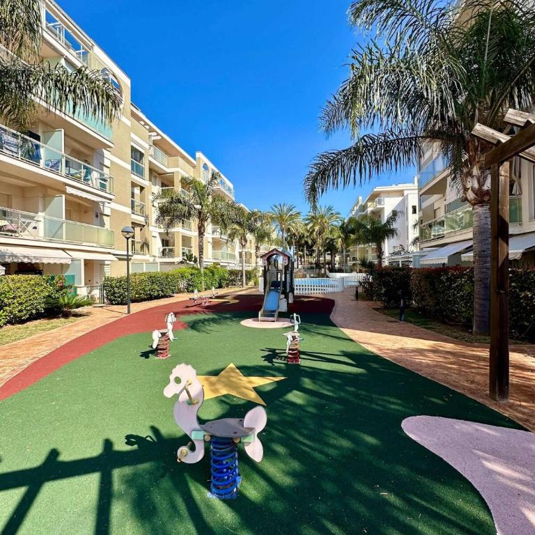 2 Bedroom Apartment in Denia with Pool - Apartamento de 1 dormitorio - 2