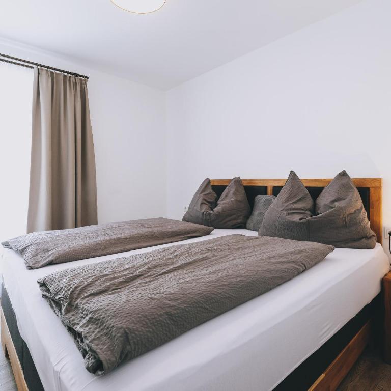 Apartments Goldbergblick by we rent - Apartment mit 1 Schlafzimmer, Balkon und Bergblick - 2