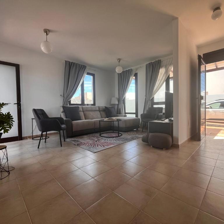 Casa Panadero's, 3 Bed Villa with Heated Pool - Three-Bedroom Villa - 11