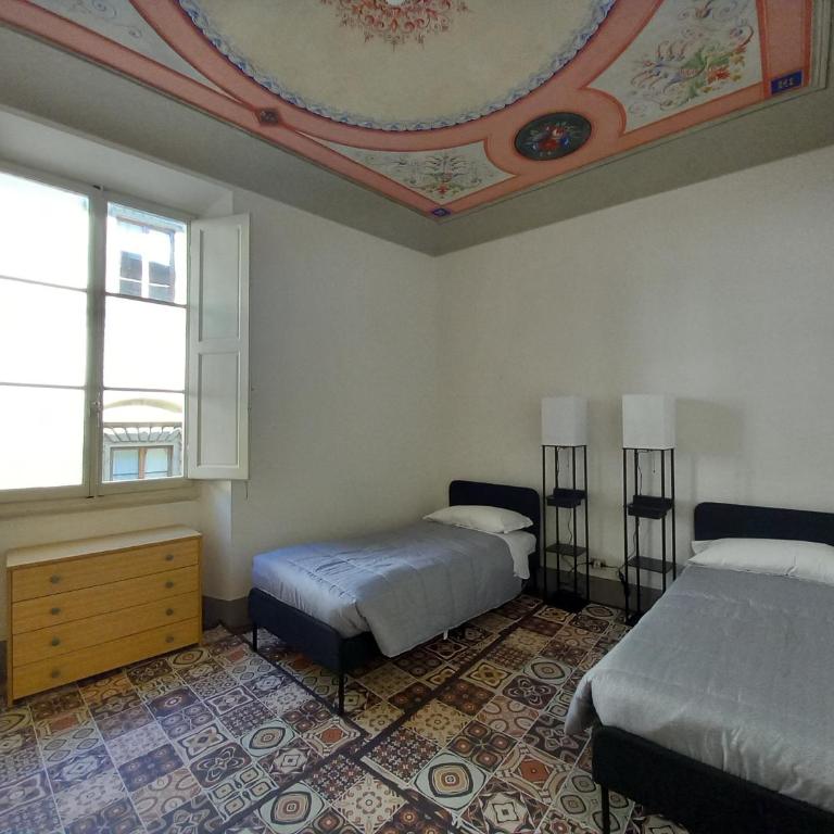 Oriuolo Central - Appartamento con 2 Camere da Letto - 2