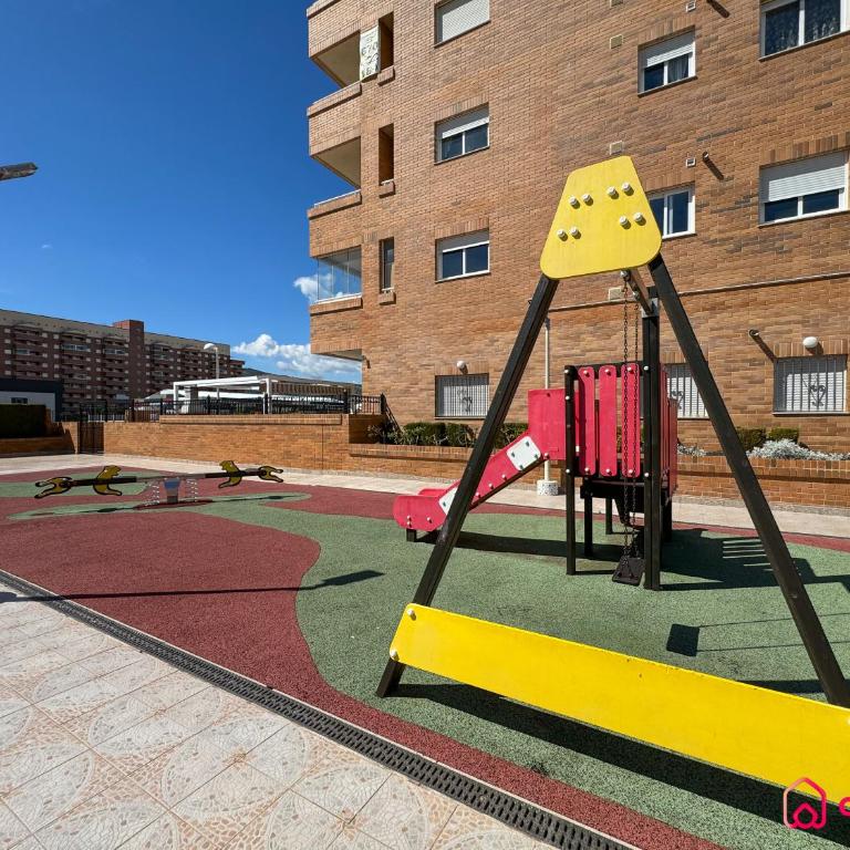 Playa Linda - Apartamento de 2 dormitorios con balcón - 7