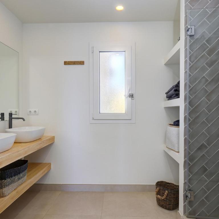 Apartment El Paseo - gerenoveerd appartement met zeezicht - Apartamento de 2 dormitorios - 32