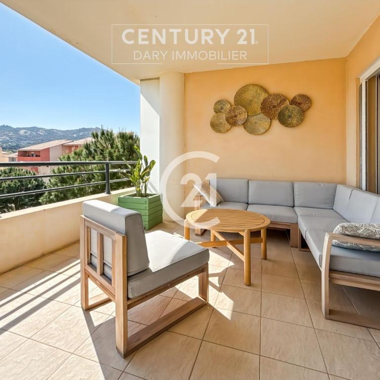 Victoria Calvi - Appartement T2 - One-Bedroom Apartment with Balcony - 7