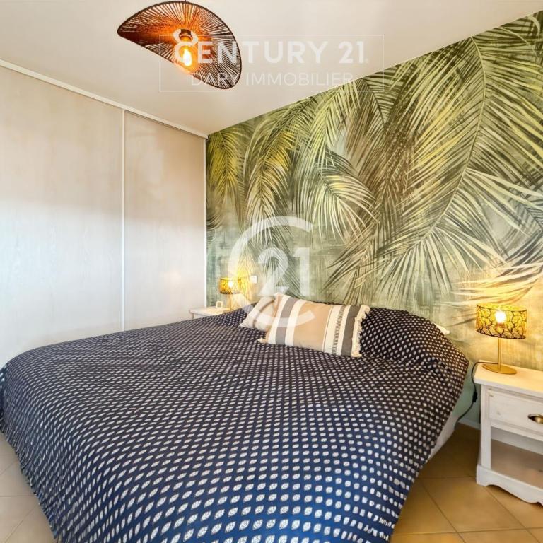 Victoria Calvi - Appartement T2 - One-Bedroom Apartment with Balcony - 14