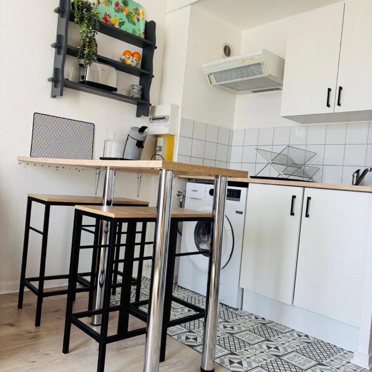 Duplex cosy neuf - wifi - balcon - en bordure de forêt de pins - proche plage - Appartamento con 1 Camera da Letto - 16