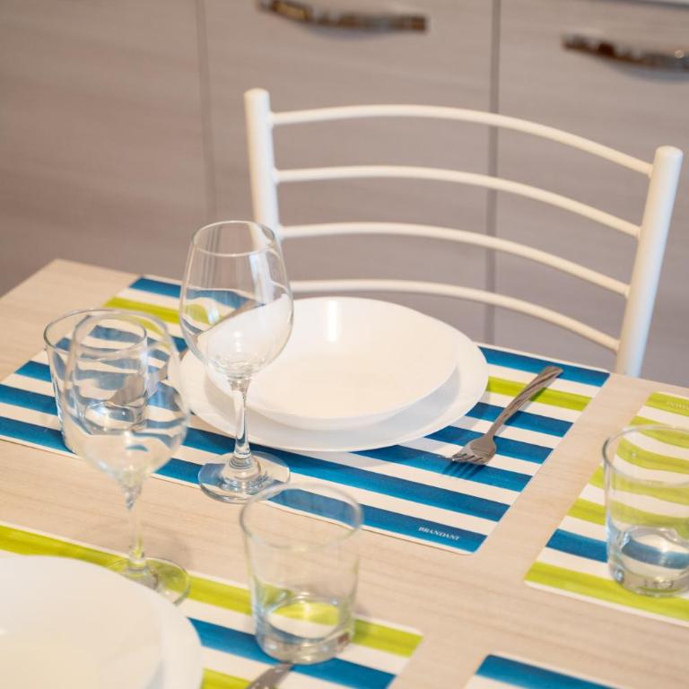 Lecco Isola - Top Apartment near Viscontea Island - Appartamento - 27